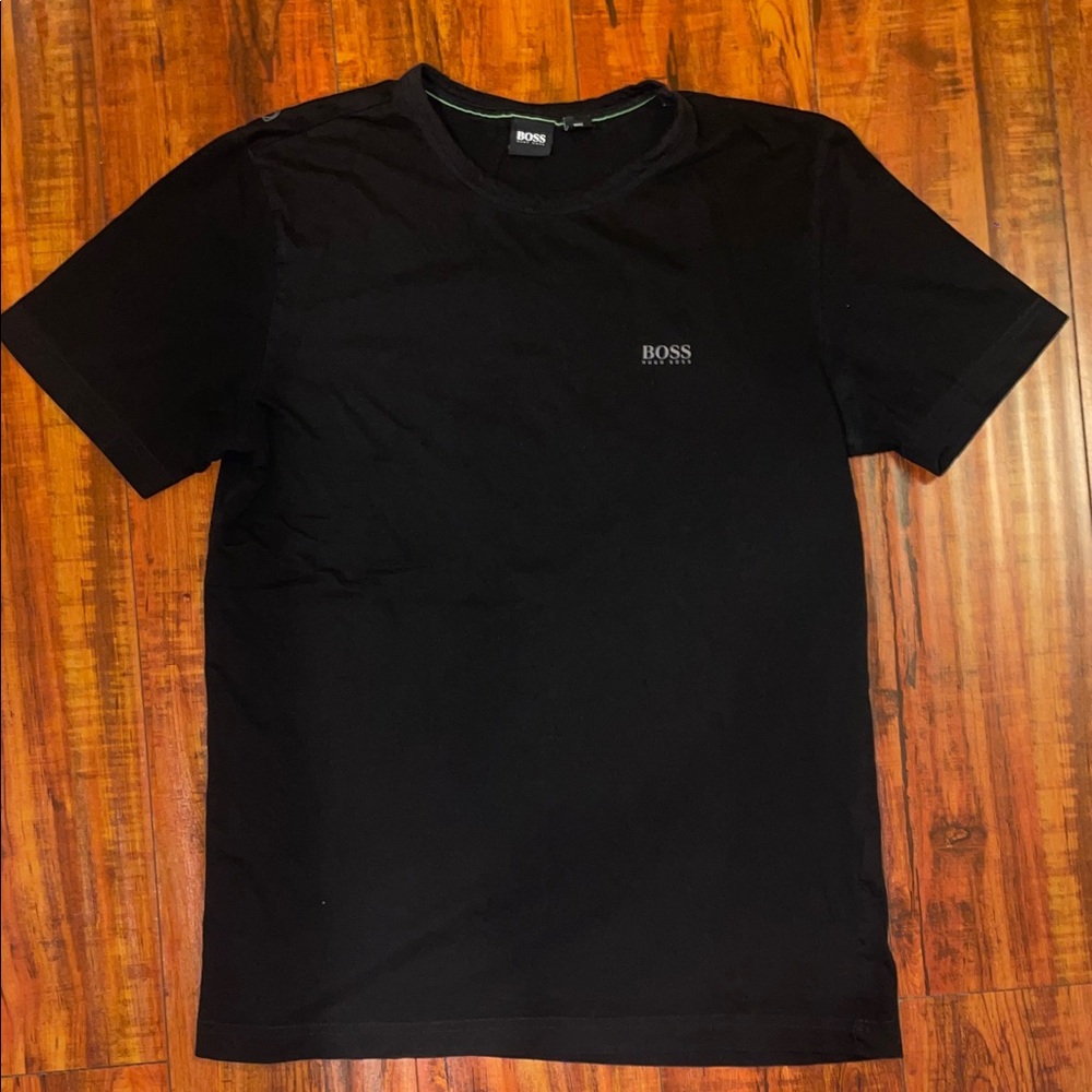 Hugo Boss Men’s Black Logo T-Shirt – Size S – Classic Crewneck